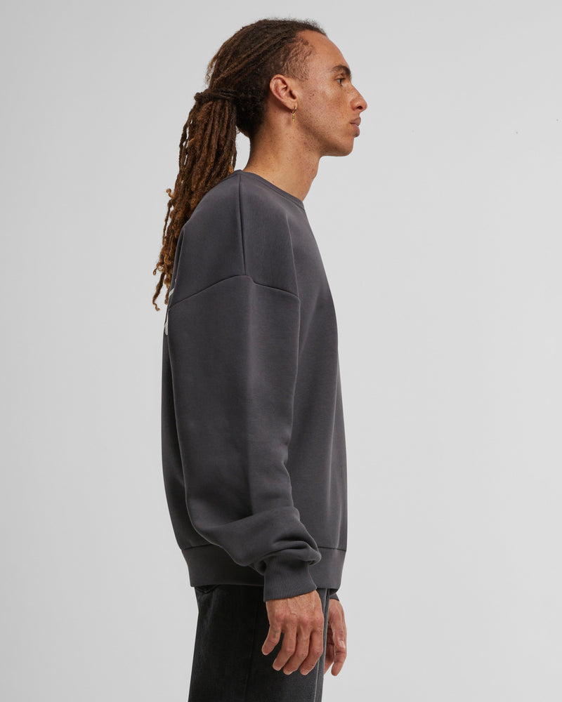 PB GARMENT CREW NECK DARK GREY