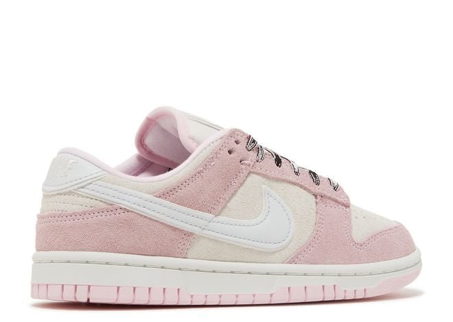 Wmns Dunk Low LX Pink Foam Dondead